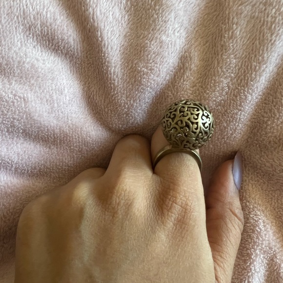 Pure silver statement cocktail ring - Picture 2 of 4